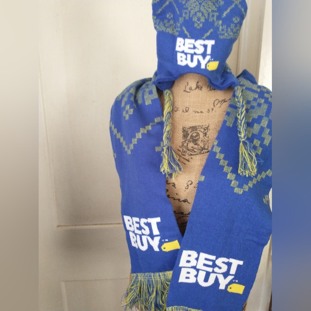 Knit Scarf and Pom Pom Beanie BEST BUY BRANDED Blue & Yellow - Picture 7 of 11